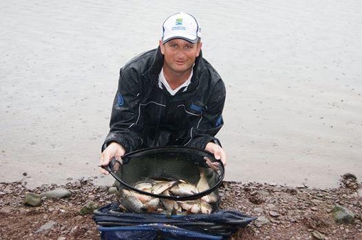 steve ringer wins world feeder champs 2014.jpg